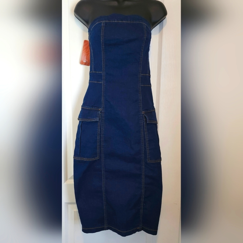 SHEIN SEXY halter jean dress  Size small NWT